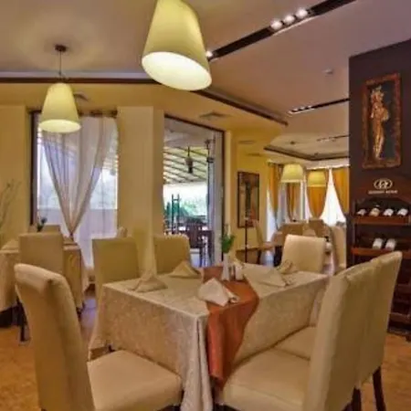 Apart Camelot Apartment *